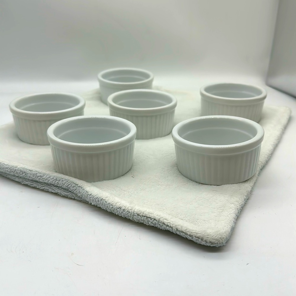 PIC Ceramic/Stoneware Ramekins/Custard Cups Set of 6 (Six)